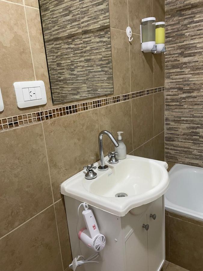 Dto 20' Aeropuerto Eze Apartment