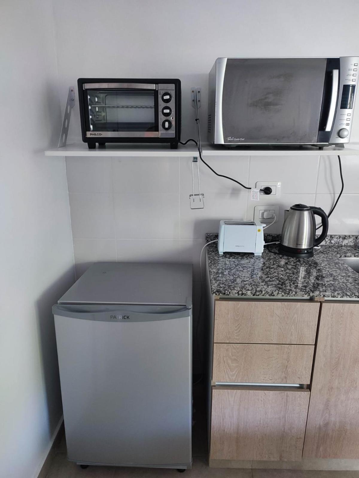 Dto 20' Aeropuerto Eze Apartment