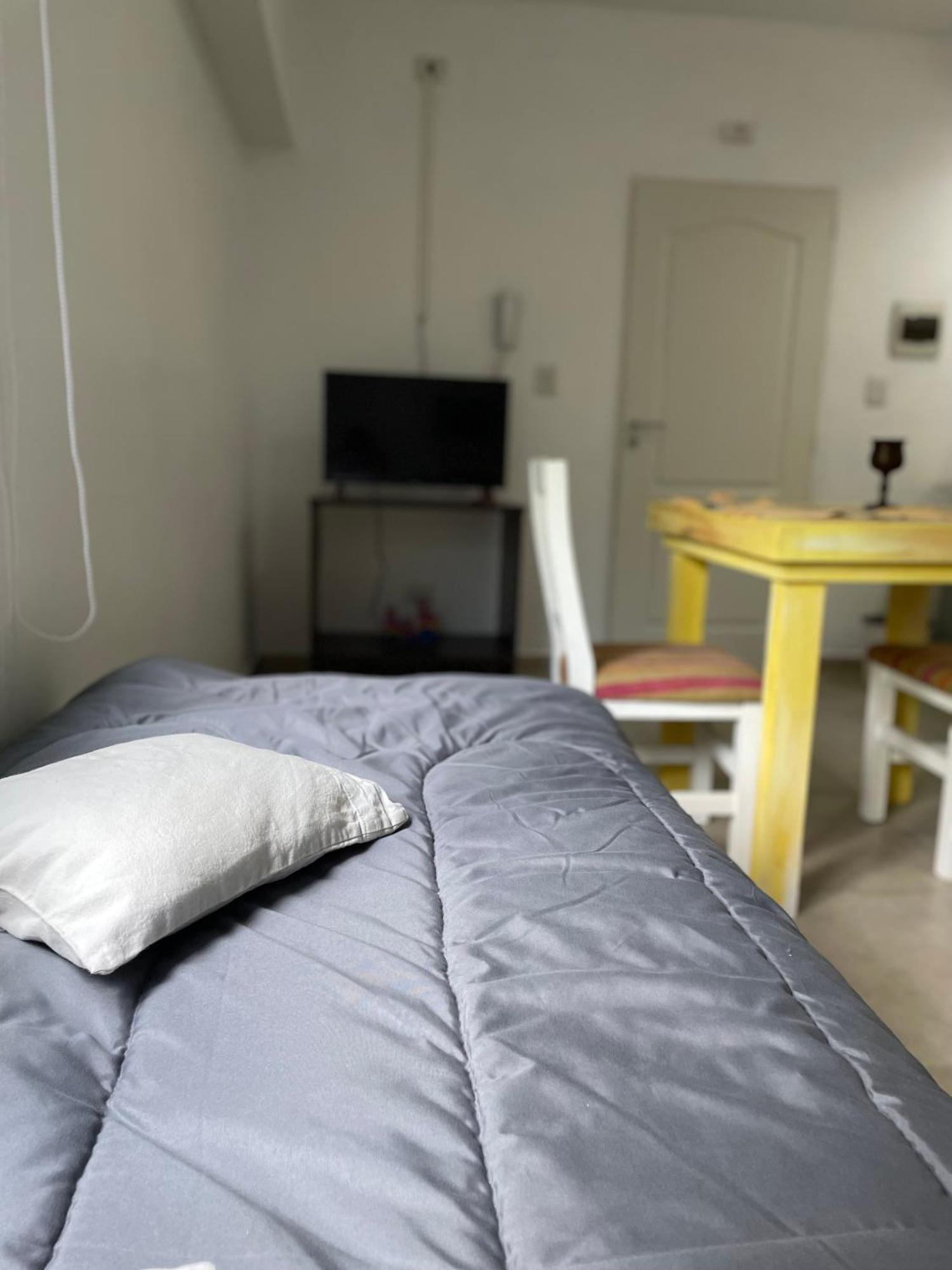 Dto 20' Aeropuerto Eze Apartment Monte Grande